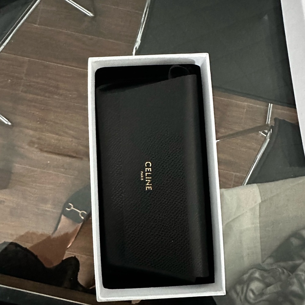 Brand new Celine sunglasses (1 week old) - Picture 8 of 8